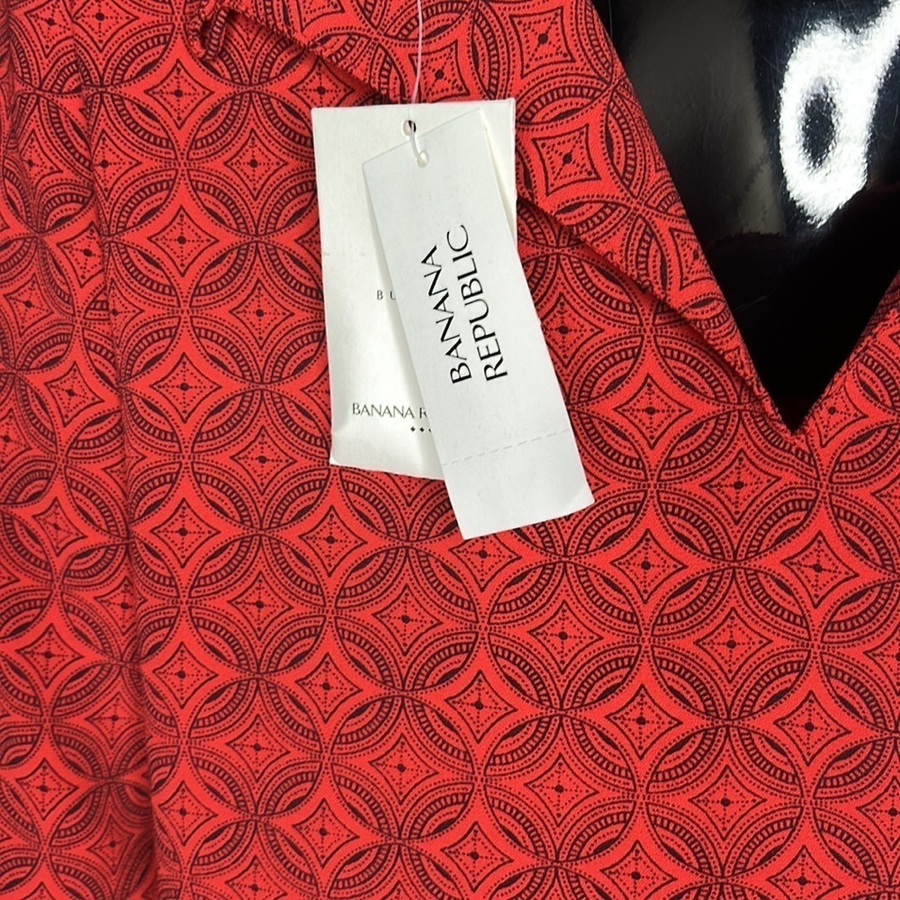 NWT Banana Republic Printed Dress in Red and Black Mandala Print Size Small - Picture 6 of 6